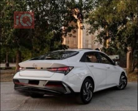 هیوندای ئەلەنترا